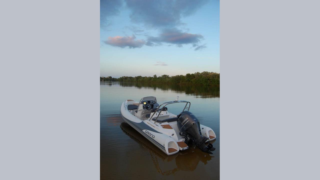 Grand GL 580 BE -24 Yamaha VF115 V-Max