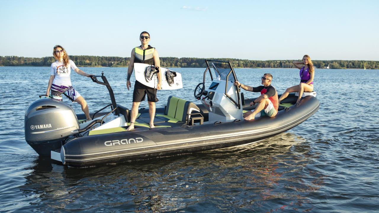 Grand D 600 Lux -23 Yamaha F 150 XB -23