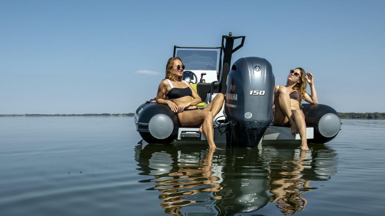 Grand D 600 Lux -23 Yamaha F 150 XB -23