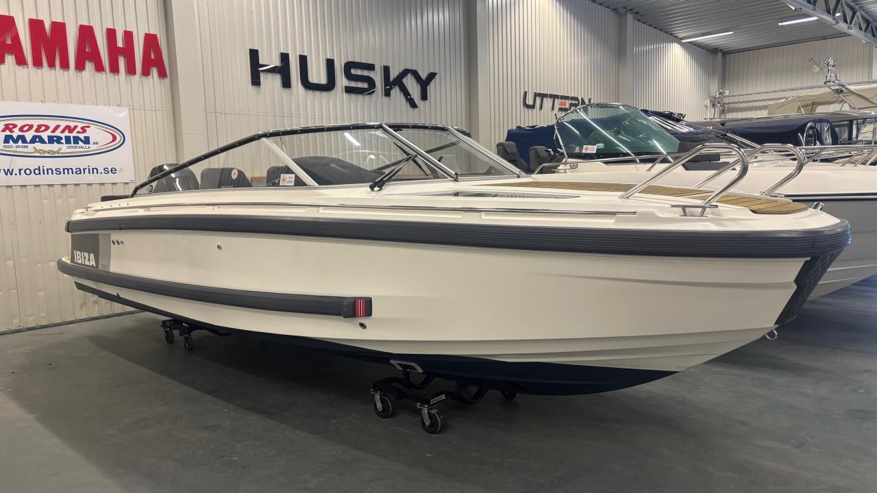 Ibiza 760 Touring med Mercury F250 XL -17