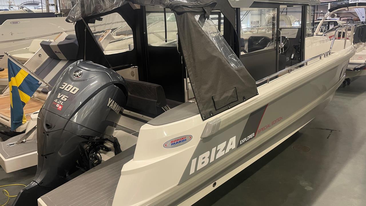 Ibiza 811 Explorer -21 uttagen 22 med Yamaha F 300 BETUL -22