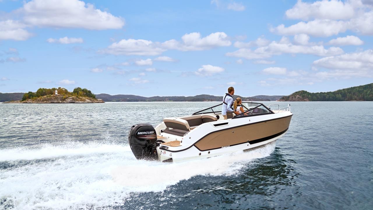 Uttern D 65 -26 Mercury F200XL DTS V6 -26 Vit båt & motor!