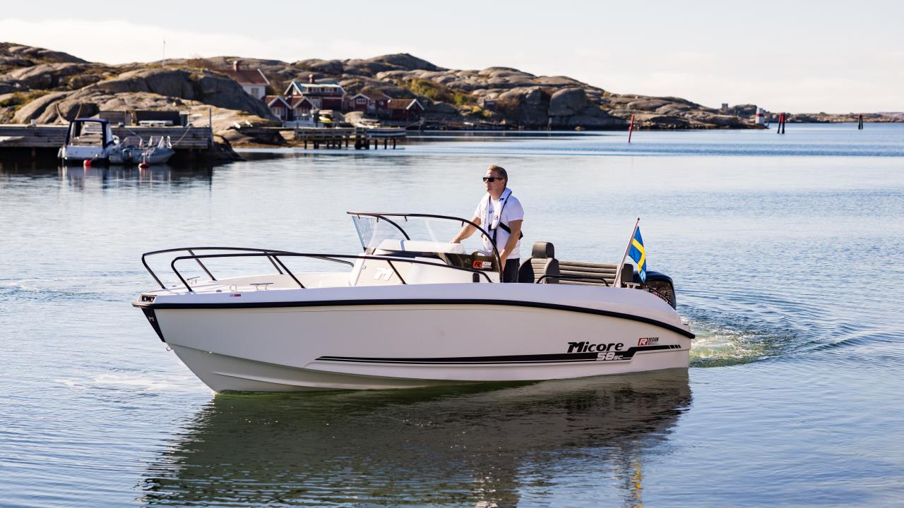 Micore 58SC -24 R-Design Mercury F115 Pro XS -24 All Inclusive