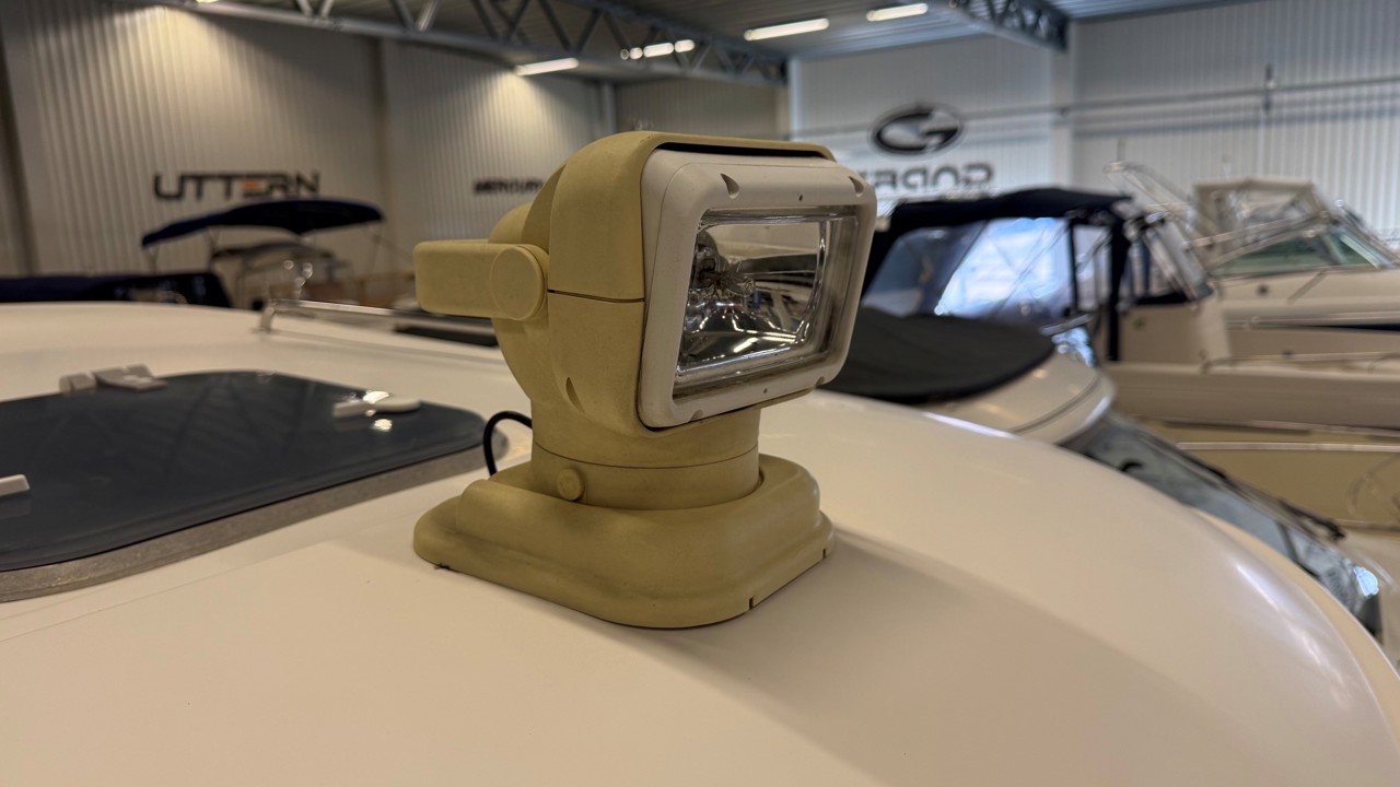 Örnvik 580 Pilothouse-05 med Mercury 90 Optimax-05