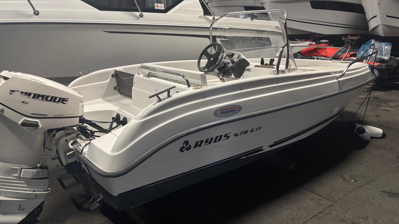 Ryds 478 GTi -09 med Evinrude Etec 60 DSL -10