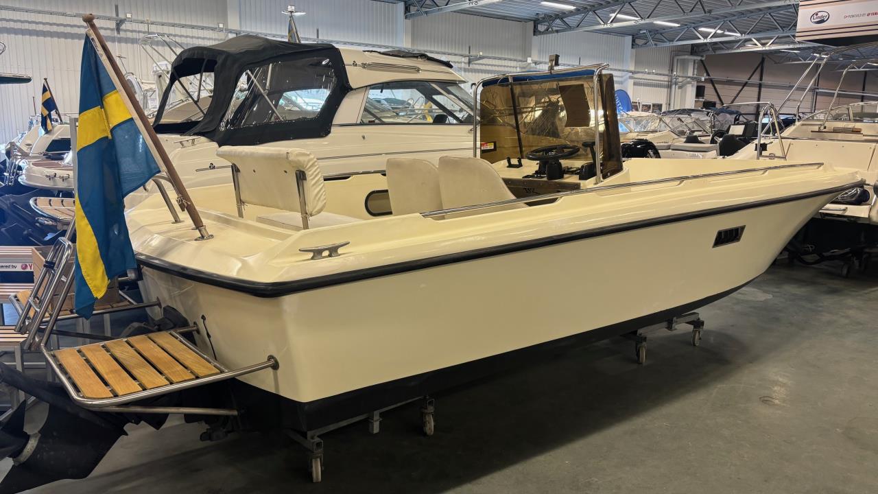 Nimbus Max 1 med Volvo Penta 250A SP -92