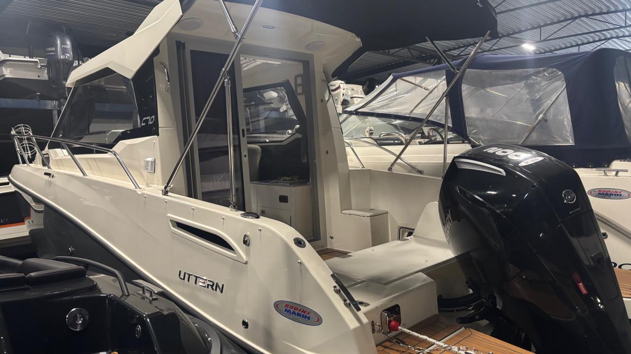 Uttern C70 -22 med Mercury F200 V6 -25