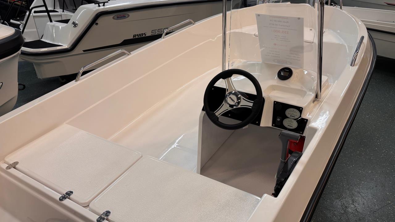 Ryds 486 BF -24 med Yamaha F30 -25