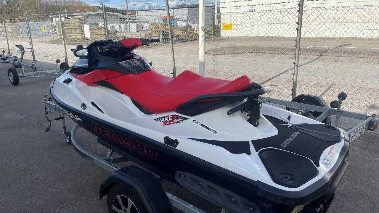 SeaDoo Wake Pro 215 -10