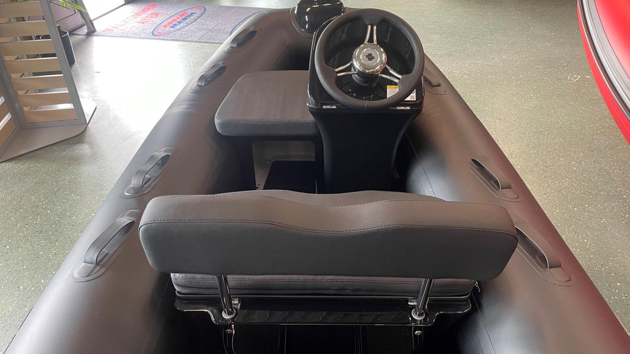 Grand 300 LF Silver Line -23 med Mercury F15 -25
