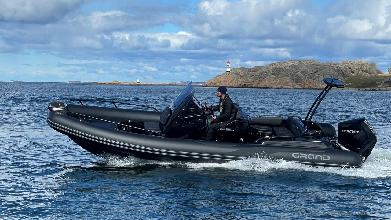 Grand GL 750 BE -24 Mercury F250 XL DTS V-8