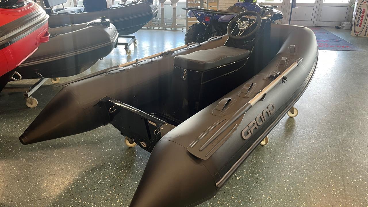 Grand 300 S -23 Jockey med Mercury F10 Elstart -25