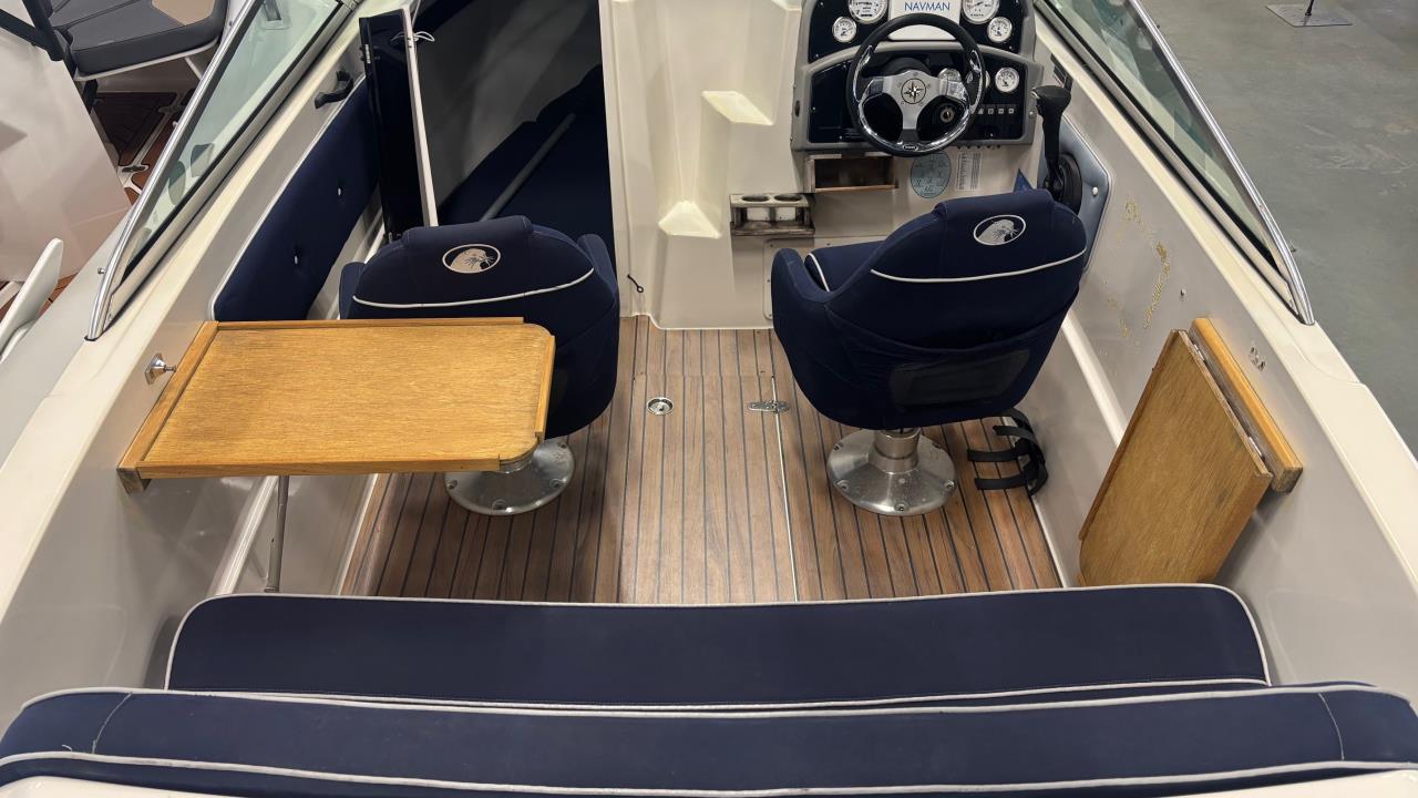 Uttern D55 Exclusive -06 med Mercruiser 3.0L -06