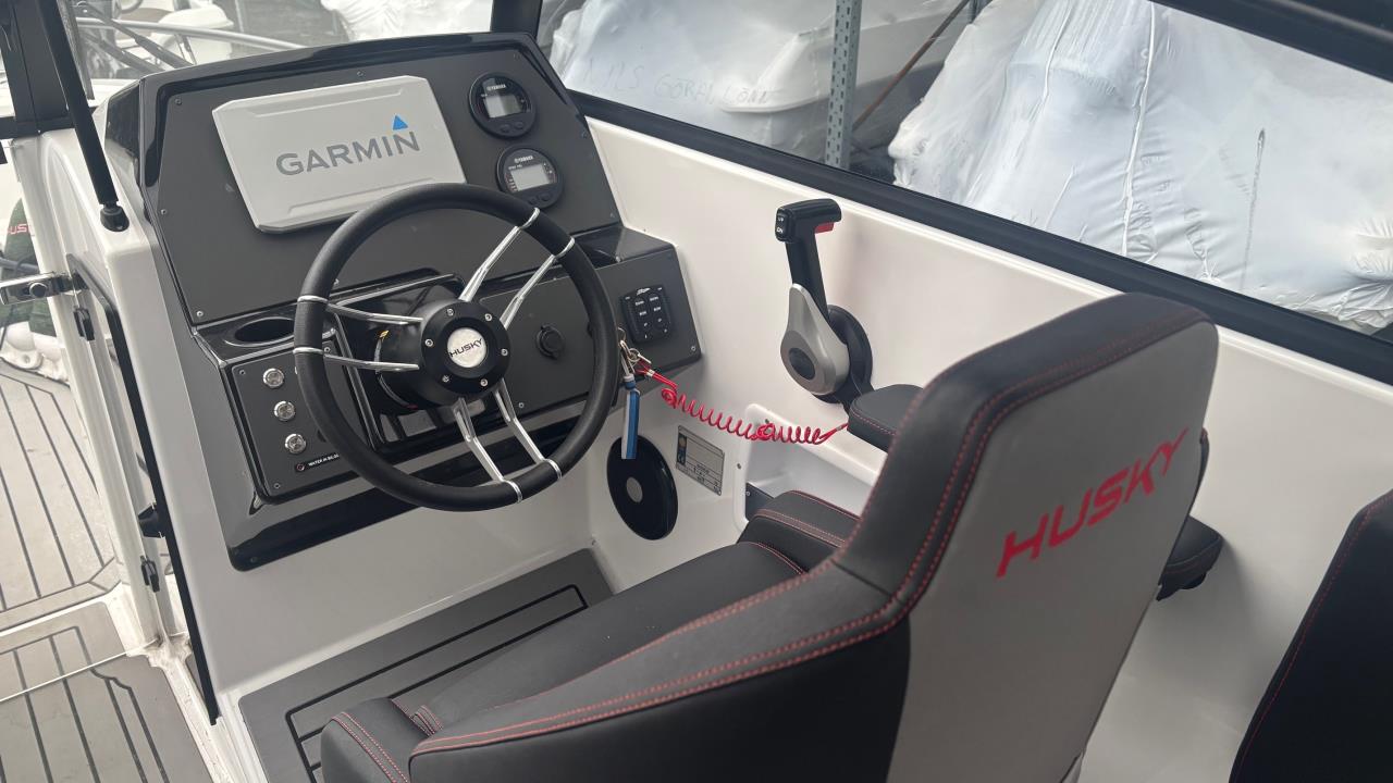 Husky R7 -22 med Yamaha VF175 V-Max -23