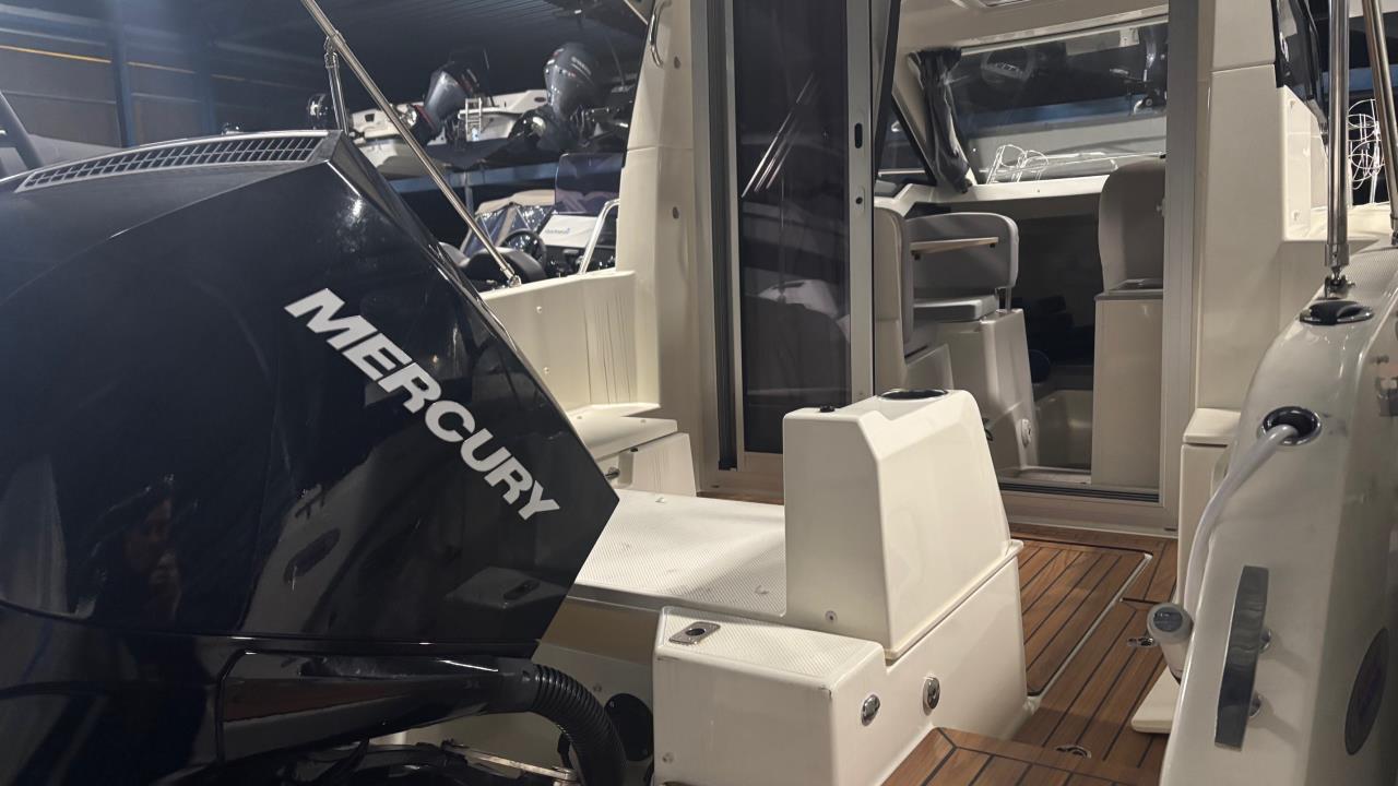 Uttern C70 -22 med Mercury F200 V6 -25