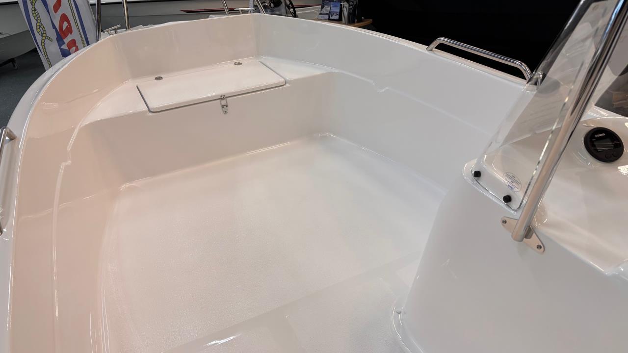 Ryds 486 BF -24 med Yamaha F30 -25