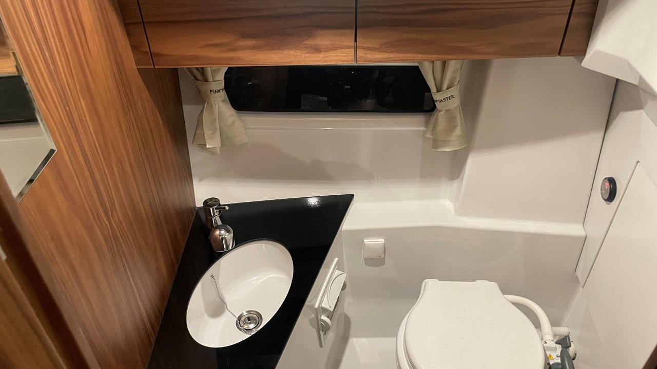 Finnmaster P8 -23 med Yamaha F200 XCA -25