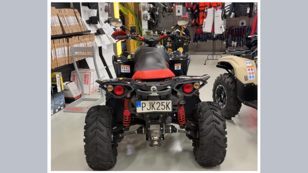 Bombardier Renegade 1000 V-Twin Vägregistrerad