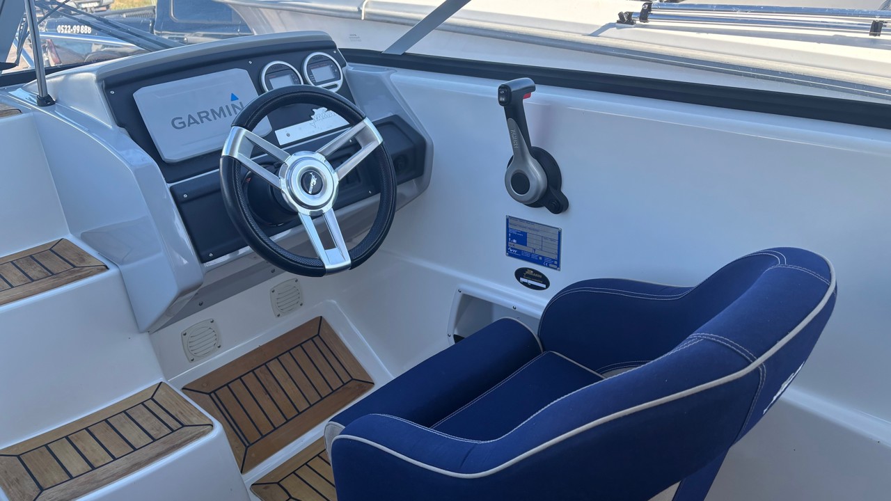Yamarin 63 DC -13 med Yamaha F 150 AETX -13