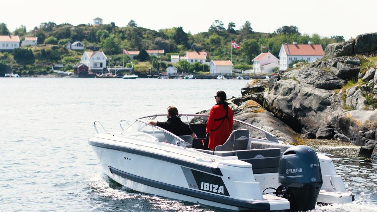 Ibiza 690 T -26 Yamaha F 225 XCB -26