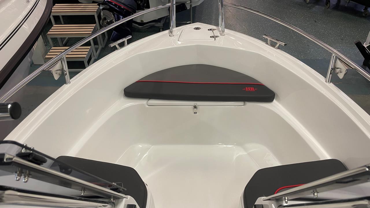 HR 480 BR -23 med Yamaha F70 AETL -25