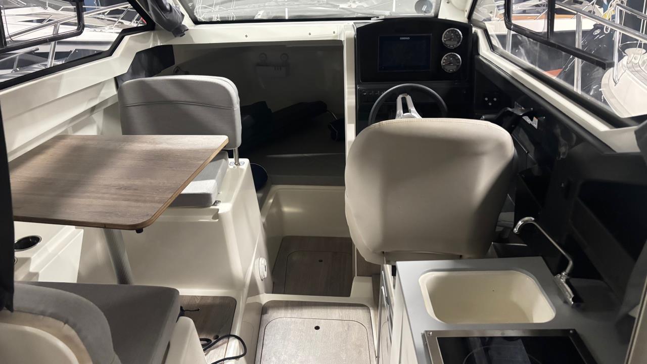 Uttern C70 -22 med Mercury F200 V6 -25