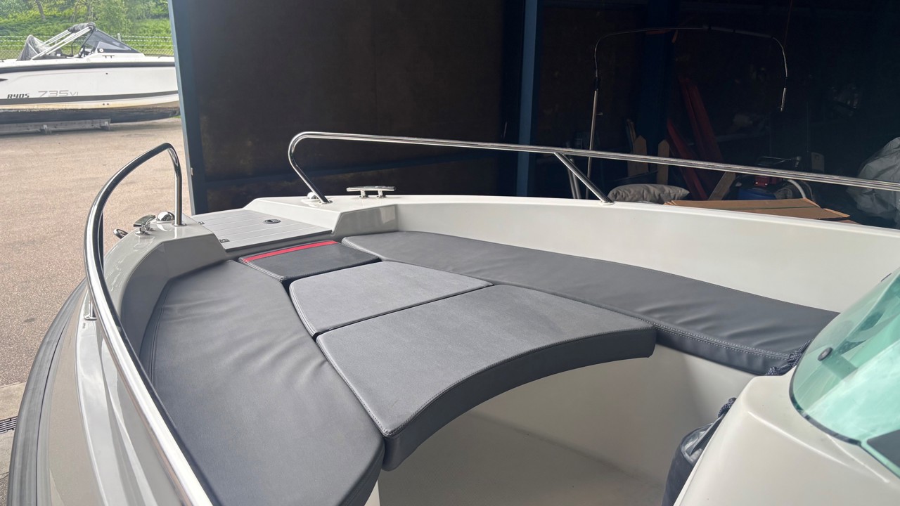 Sting 530 S -18 med Evinrude 75 DSL -19