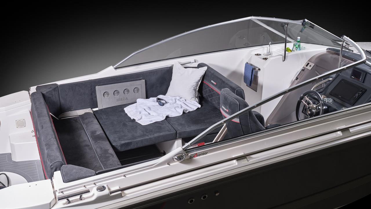 Ibiza 640 T -26 Yamaha F 150 XCC -26.