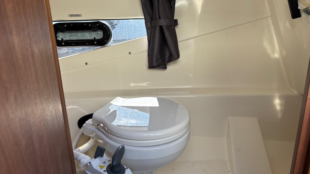 Uttern D70 -20 med Mercury F 250 Pro XS DTS -20