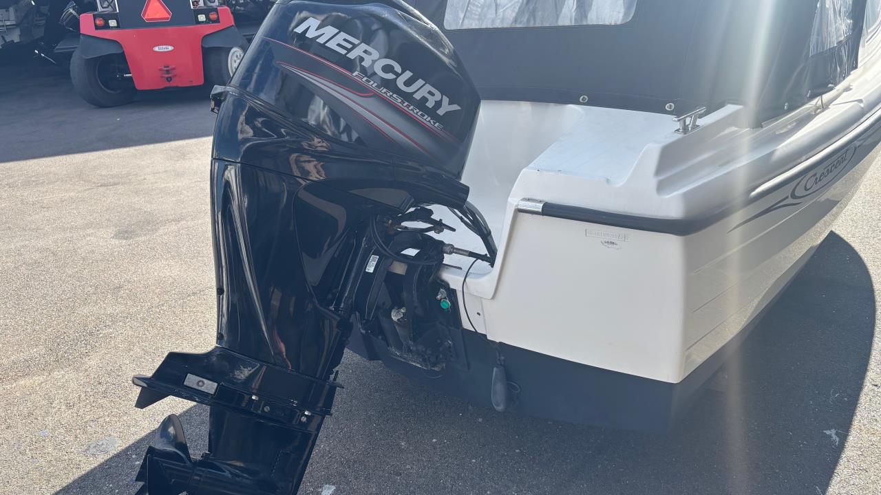 Crescent 535 HT Classic -17 med Mercury F 60 ELPT -18