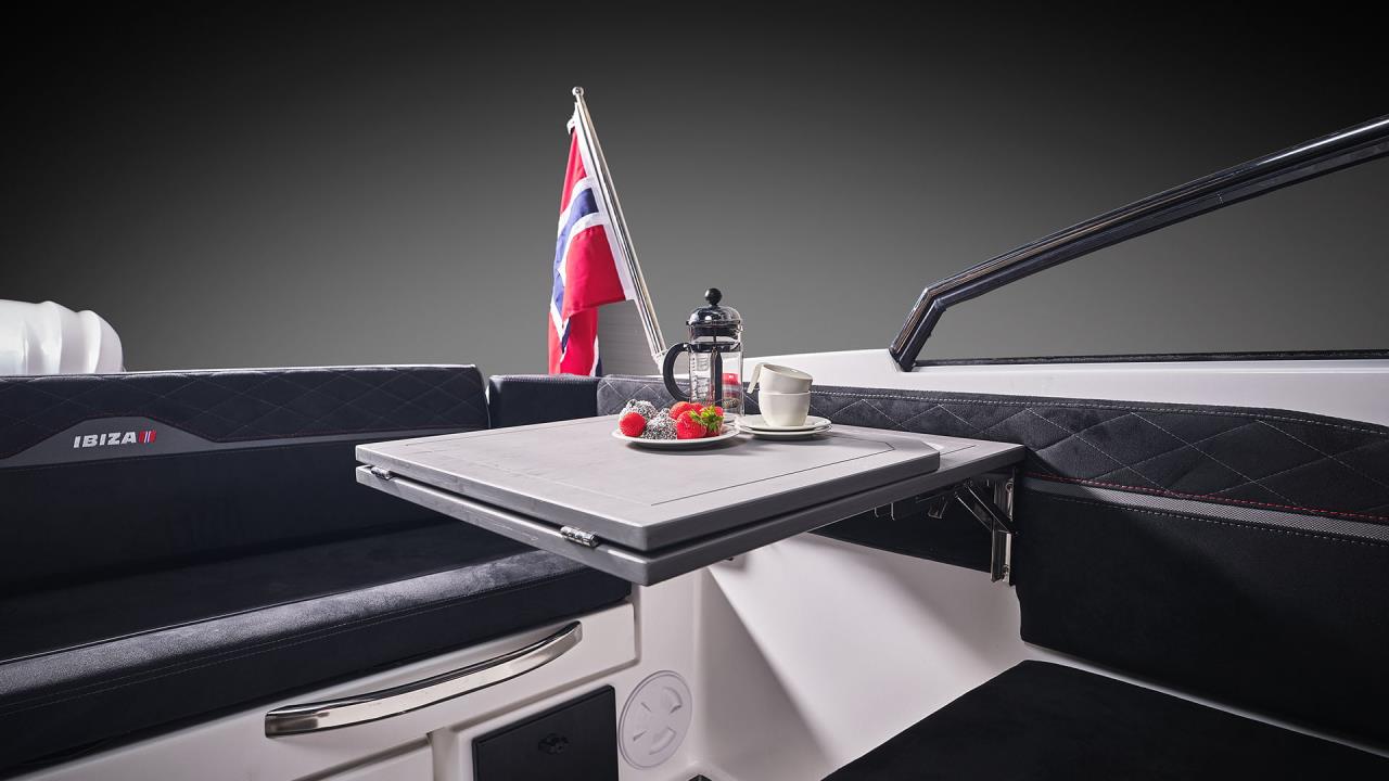 Ibiza 711 T med Yamaha F 250 XSB2 -2026