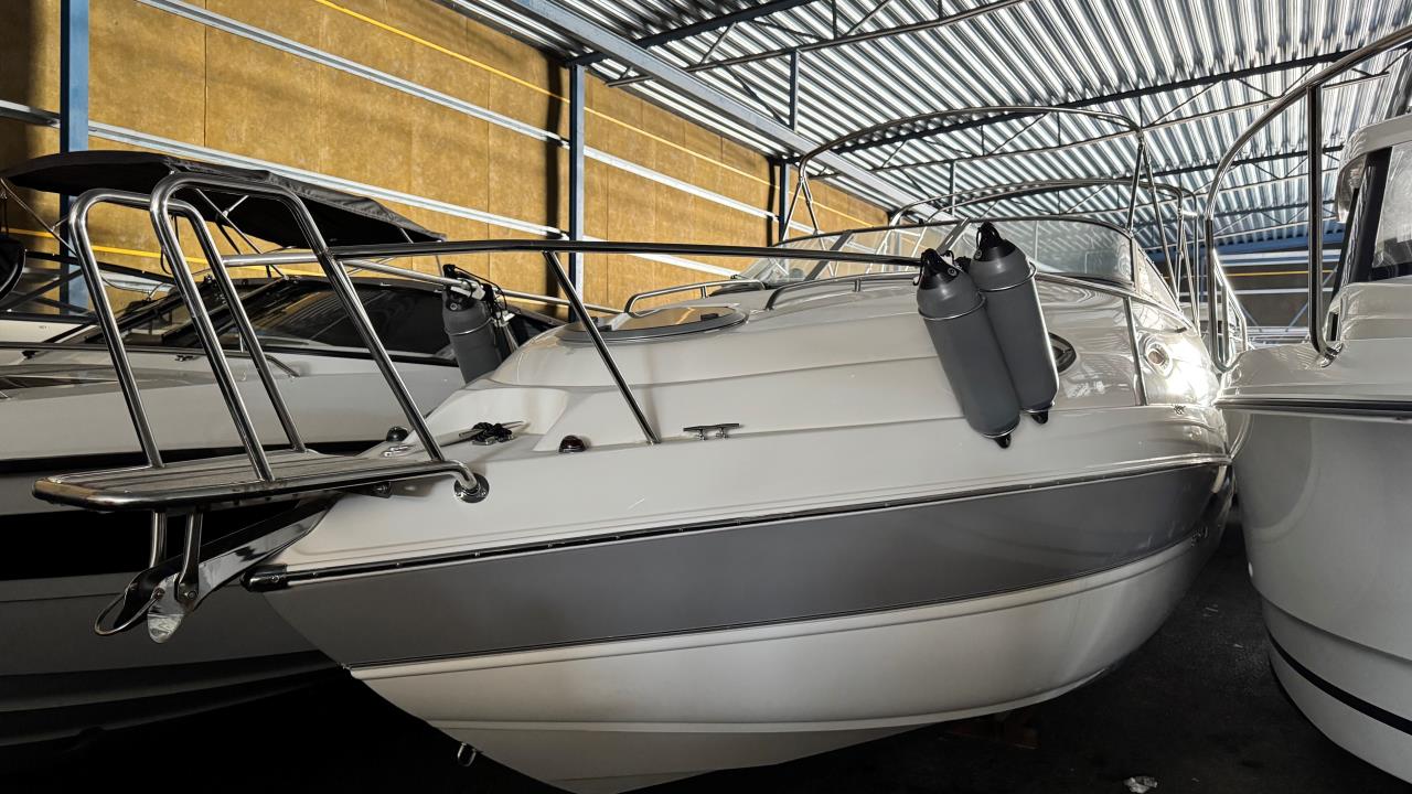 Stingray 250 CS med Volvo Penta 27 / DP -13