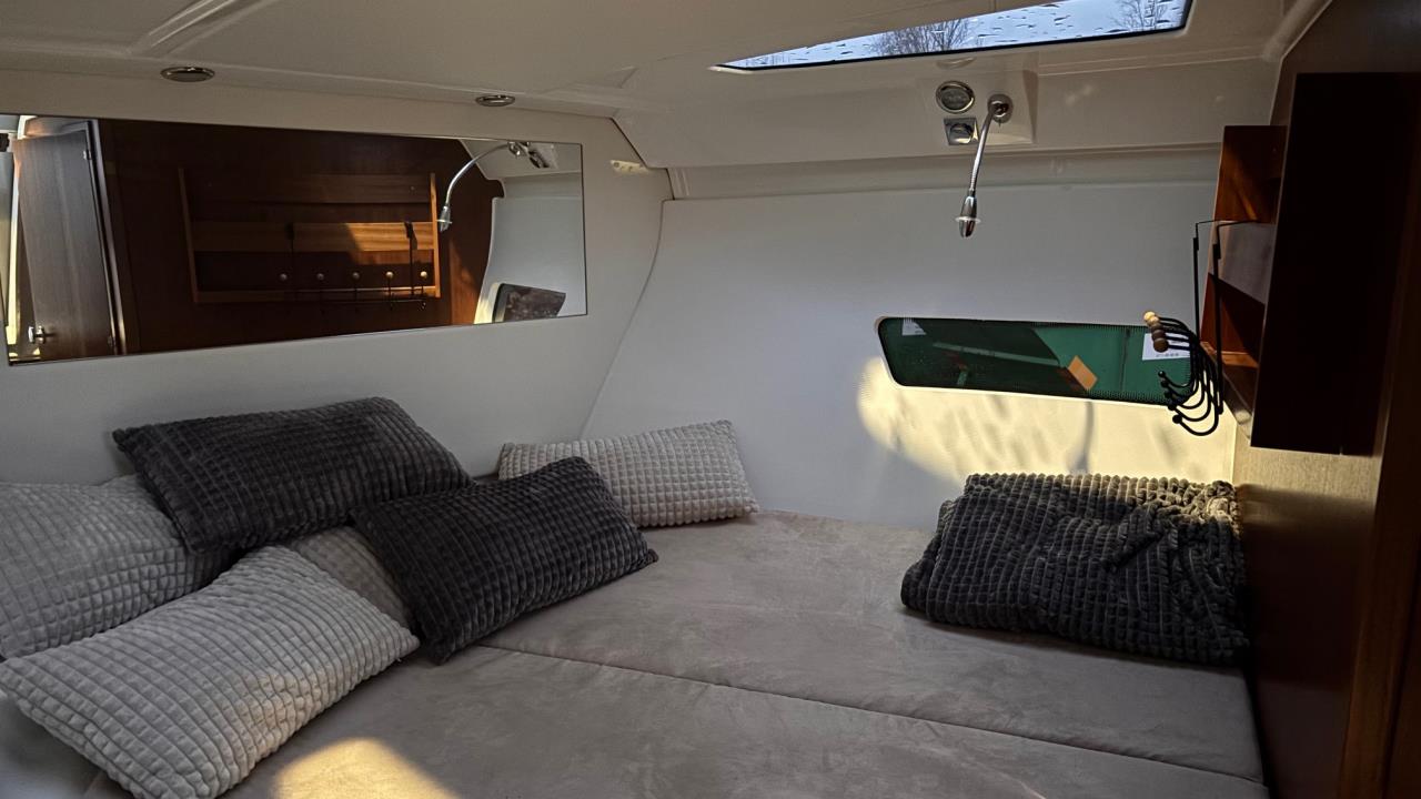 Ibiza 811 Touring -18 med Yamaha F 300 BETX -19