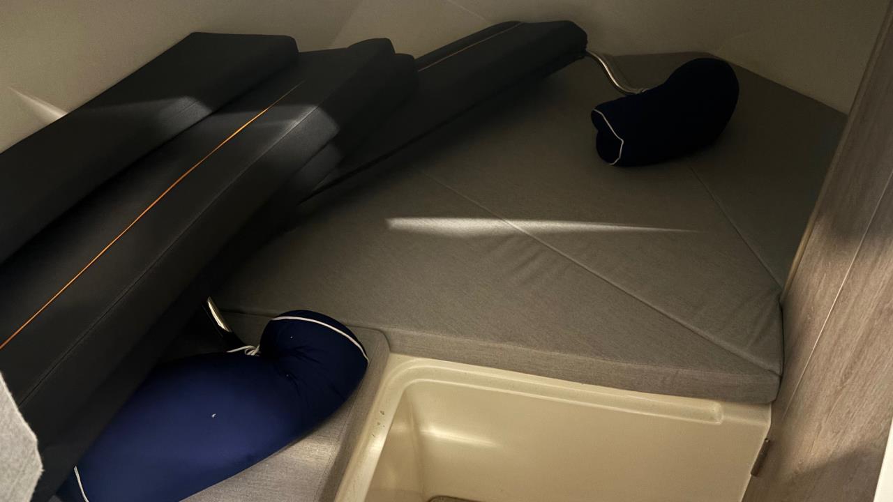 Uttern C70 -22 med Mercury F200 V6 -25