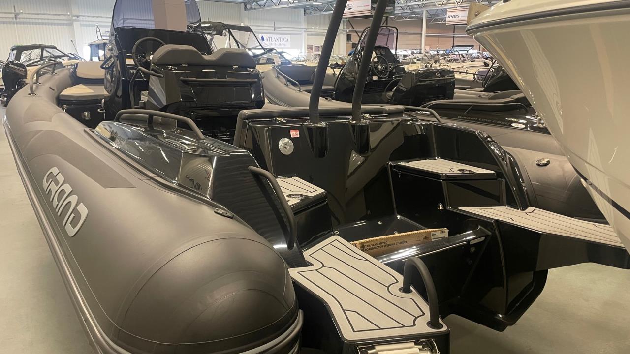 Grand 750 Golden Line -22 med Yamaha F225 -25