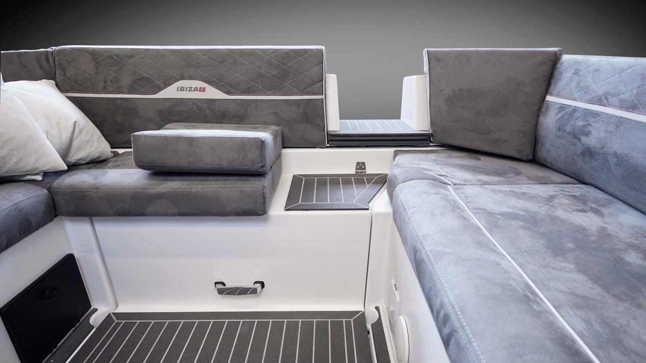 Ibiza 811 Touring med Yamaha F300XSB2 2026