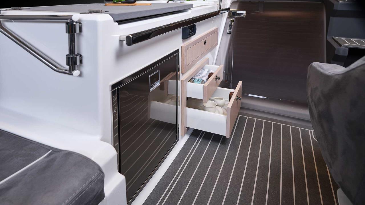 Ibiza 811 Touring med Yamaha F300XSB2 2026