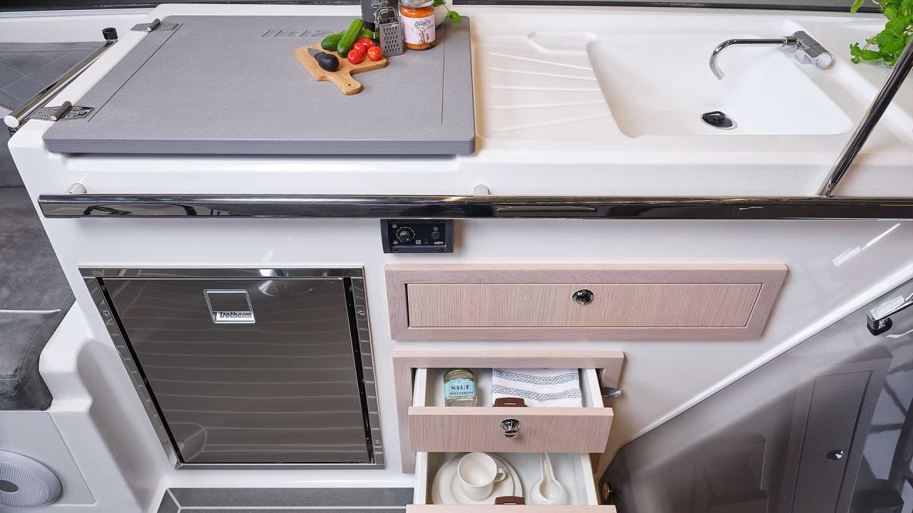 Ibiza 811 Touring med Yamaha F300XSB2 2026