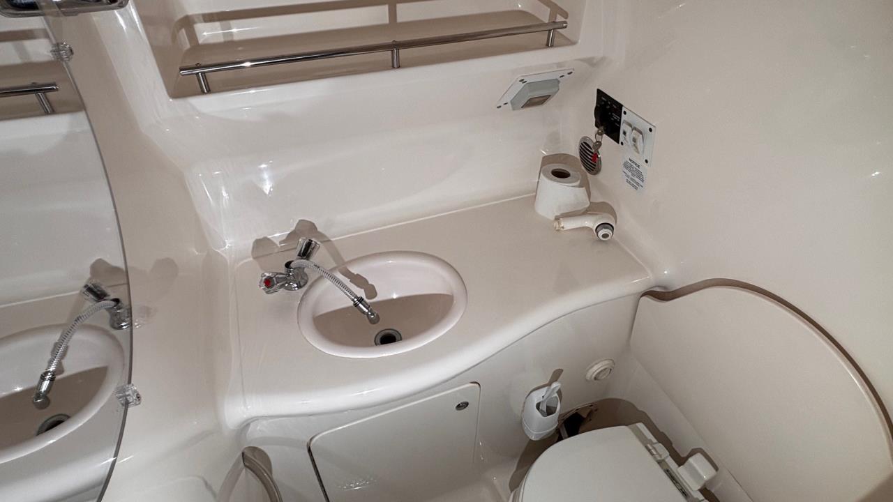 Chaparall 280 Signature Mercruiser 2 x 2,8 ES Bravo 3 -07