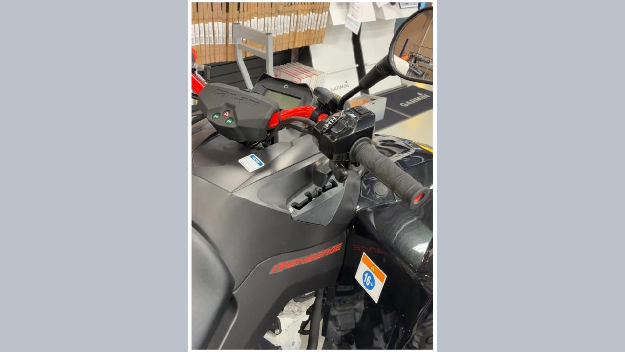 Bombardier Renegade 1000 V-Twin Vägregistrerad