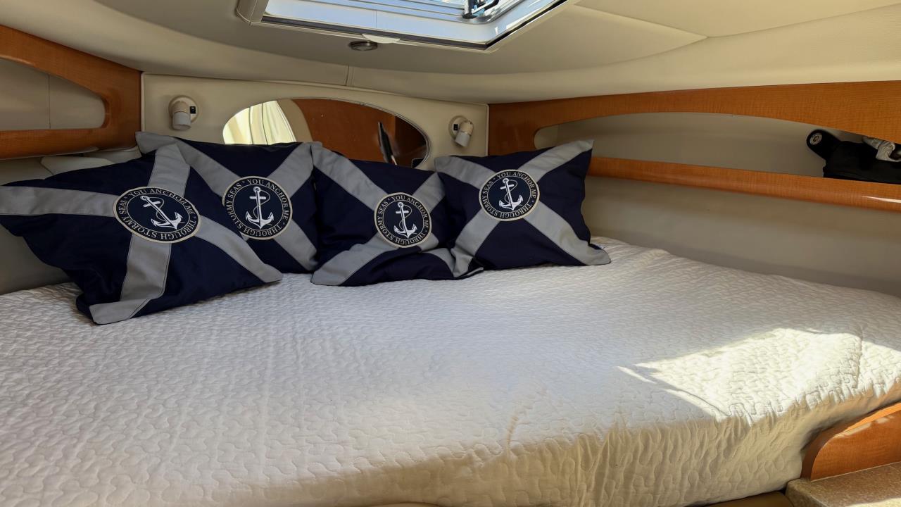 Chaparall 280 Signature Mercruiser 2 x 2,8 ES Bravo 3 -07
