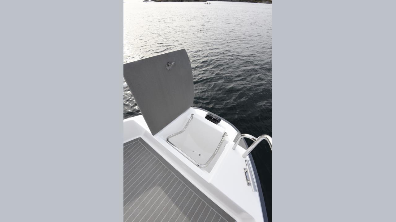 Ibiza 811 Explorer -21 Yamaha F300BETX -21