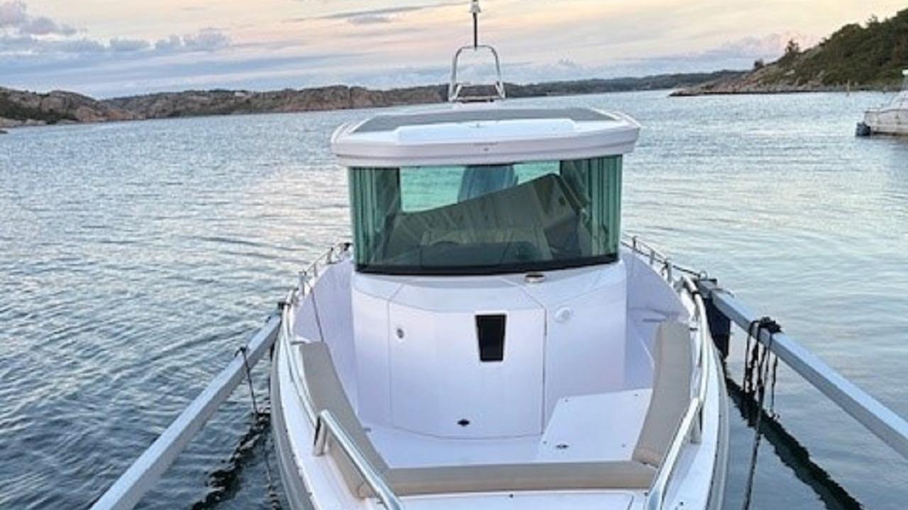 Axopar 28 Cabin -22 Yamaha F375 XTO -21