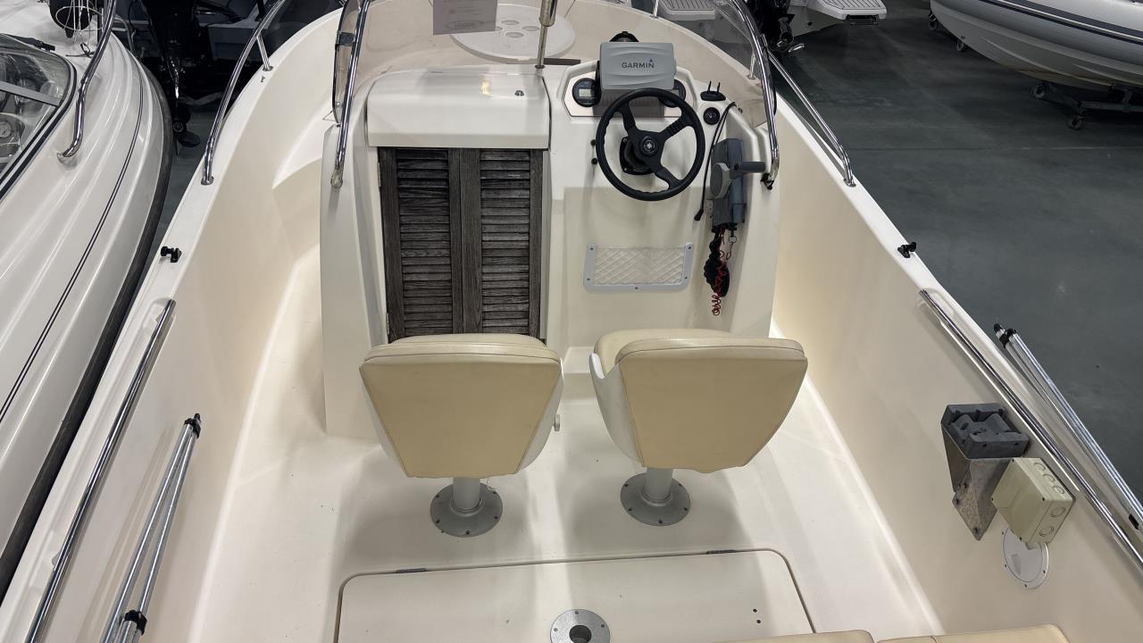 Jeanneau 635 CC -07 med Yamaha F 150 AETL -09