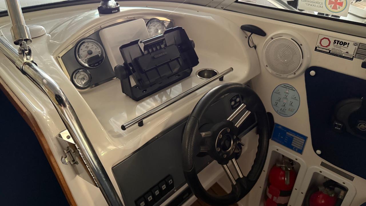 Uttern D66 med Mercruiser 2,0 TDI – 150HK -08