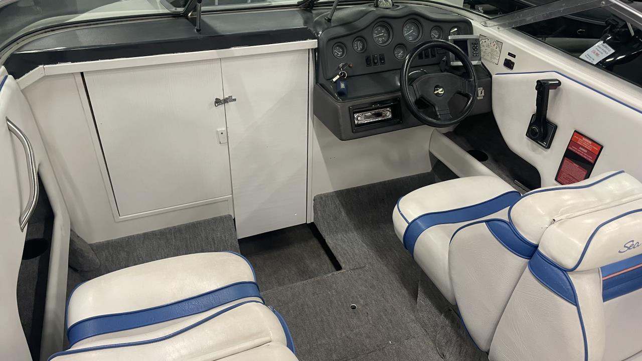 SeaRay 200 CC -95 med Mercruiser 4,3 MPi -10