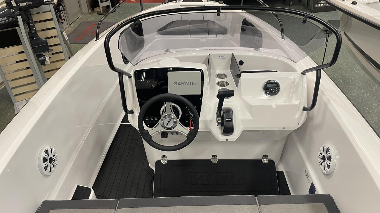 Ryds 550 Sport -22 med Yamaha F80 -25 All Inclusive