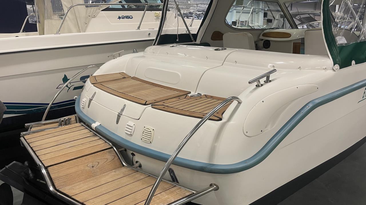 Finnmaster 6100 Royal -97 med Mercruiser 3.0 -18