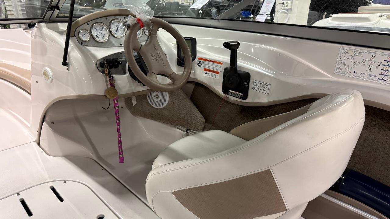 Four Winns 190 Horizon-06 med Volvo Penta 4,3 GXi-06