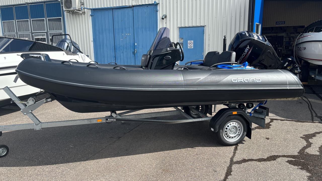 Grand 420 Black Edition -24 med Mercury F 60 ELPT -24